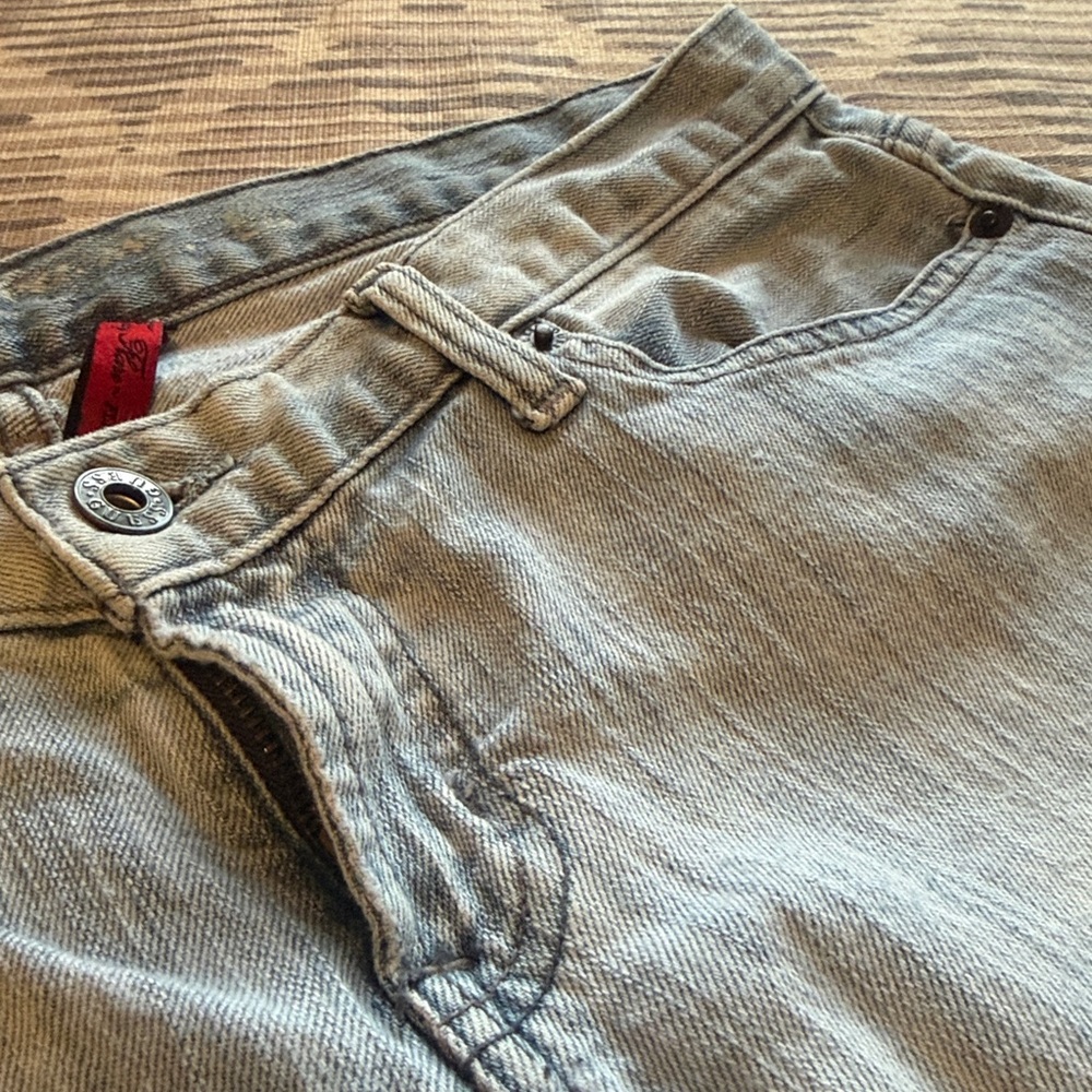GUESS♦️FOXY FLARE JEAN - Picture 7 of 15
